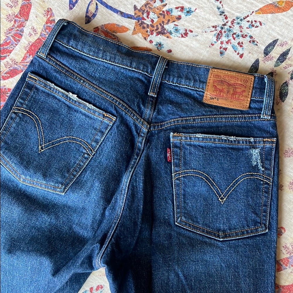 Levi Skinny Jeans - Picture 6 of 12
